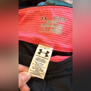 Enhance your workout routine with Under Armour HeatGear Compression leggings